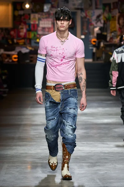 Look 2